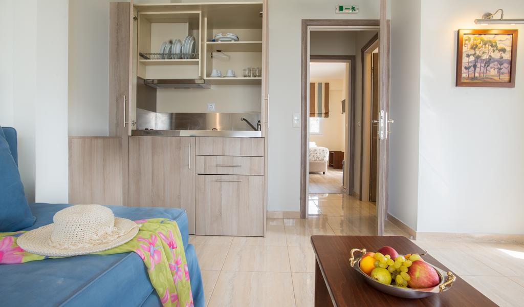 Апарт отель Orizontas Residencies Кастросикия Экстерьер фото